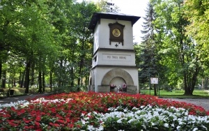 Kapliczka Pod Twoją Obronę w Parku Bogackiego